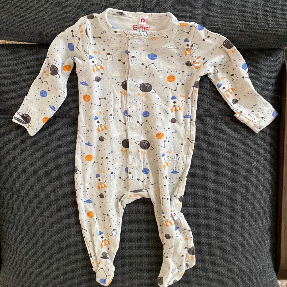 E=mc 🧲 Space Astronaut Footie - MAGNETIC CLOSE!